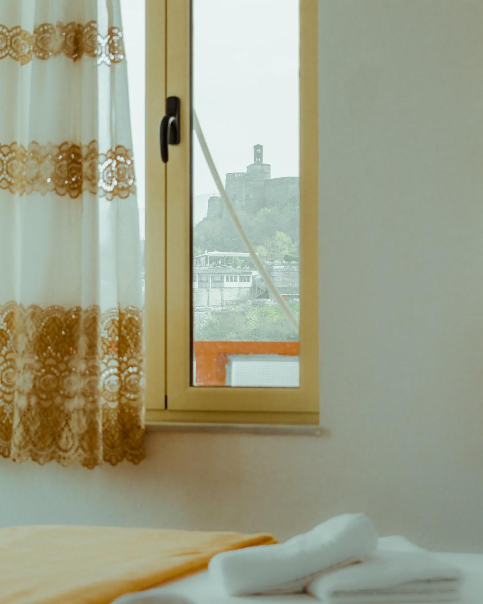 Guesthouse Shtino Gjirokastër Extérieur photo